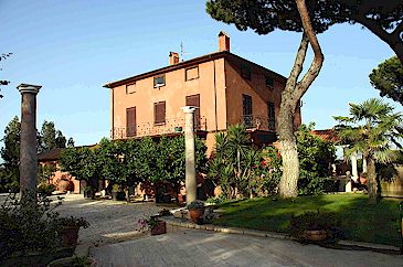 Villa accommodations in Rome